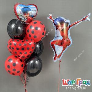 Фигура из фольги Леди Баг с фонтаном из шаров в горошек